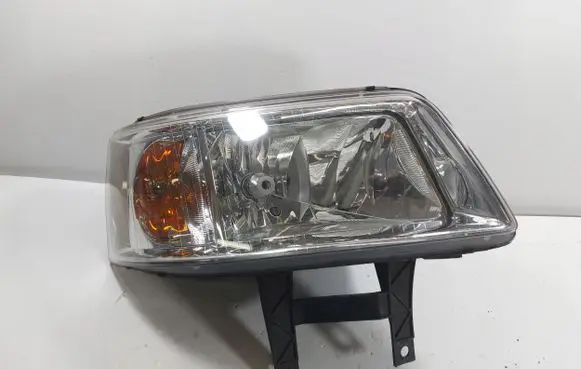 Volkswagen Multivan T5 Headlight/headlamp
