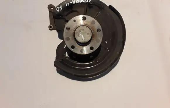 Skoda Superb B8 (3V) Rear wheel hub 1T0615612B