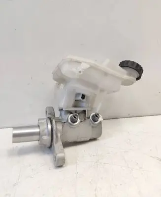 Citroen DS7 Crossback Master brake cylinder 9807687080 0204821216