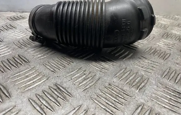 Audi A6 S6 C6 4F Air intake hose/pipe 4F0129615G