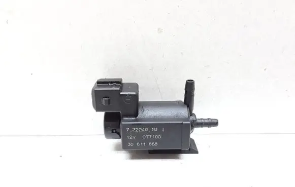 Volvo XC90 Turbo solenoid valve 30611668 72224010
