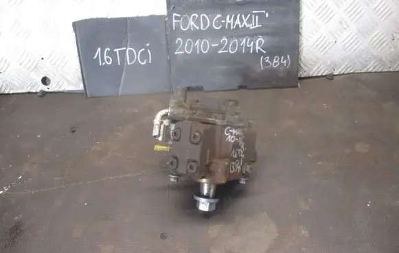 Volvo V40 Cross country Fuel injection high pressure pump 9676289780