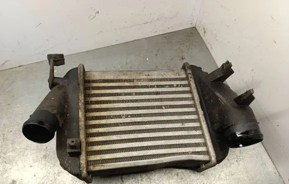 Audi A4 S4 B7 8E 8H Intercooler radiator