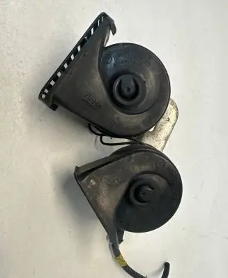Volvo C70 Horn signal 55306AM80S