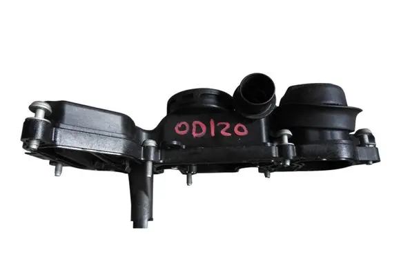 Volkswagen Golf VIII Oil breather separator 05E103495J