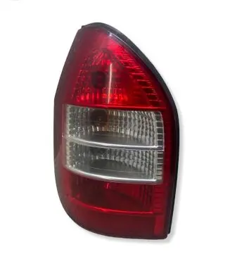 Opel Zafira A Rear/tail lights 62280
