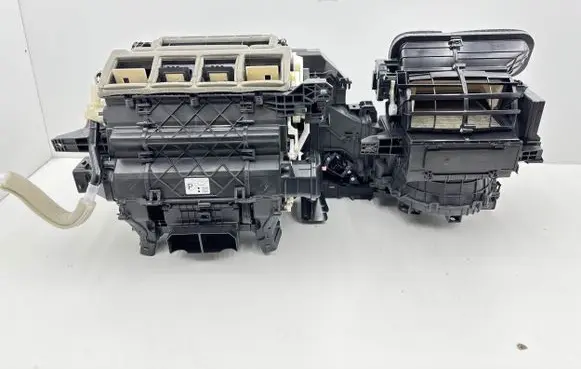 Subaru Outback (BT) Interior heater climate box assembly 72100AN03A