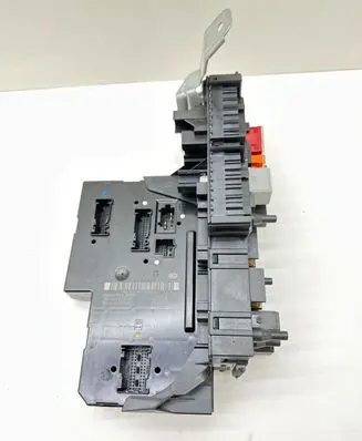 Mercedes-Benz C W204 SAM control unit 2049005601 5dk009225-85 2049011901