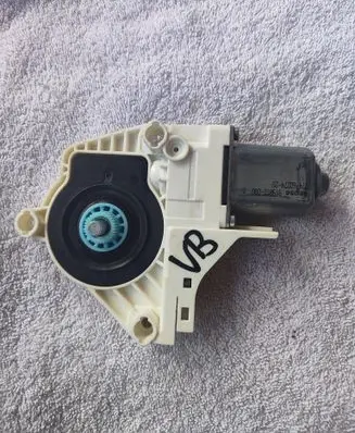 Audi A4 S4 B8 8K Rear door window regulator motor 8K0959811A