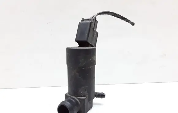 Volvo S80 Windscreen/windshield washer pump 1S7117K824DD