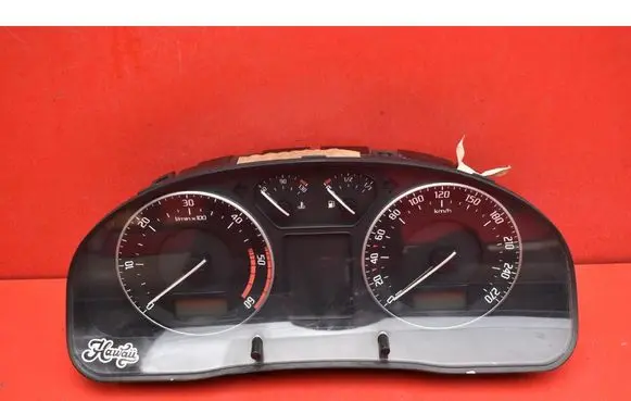 Skoda Superb B5 (3U) Speedometer (instrument cluster) 3U0920812D