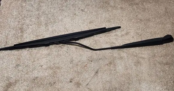 Citroen C3 Front wiper blade arm