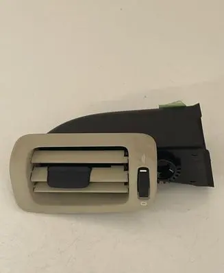 Volvo V70 Rear air vent grill 06E5366