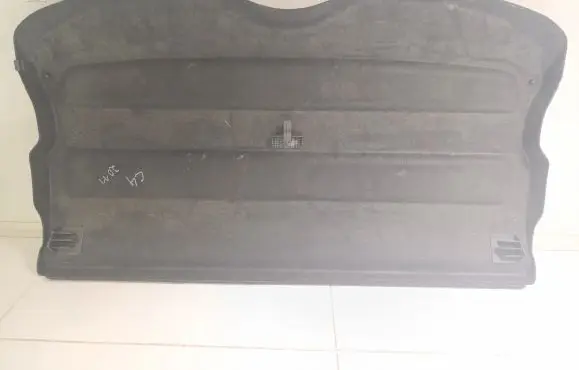 Parcel shelf