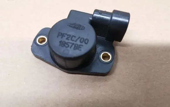 Renault Master I Throttle valve position sensor PF2C700 B52C400 1857BE