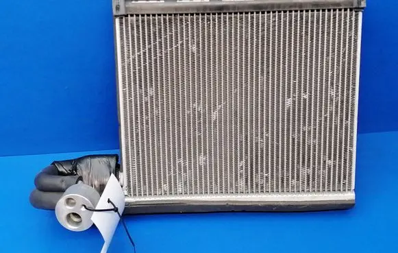 Land Rover Discovery 5 Air conditioning (A/C) radiator (interior) 08B30C7924 08B30C7