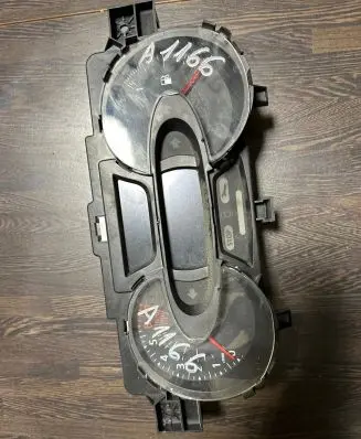 Renault Captur Speedometer (instrument cluster) 248103499R