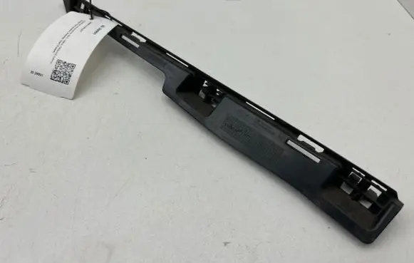 BMW 2 G42 Rear bumper mounting bracket 9854810