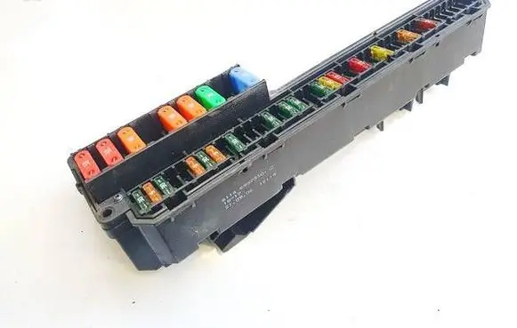 BMW 5 E60 E61 Fuse box set 61146957330 61146957330-02