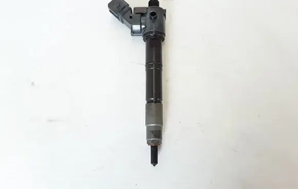 Volvo XC60 Fuel injector