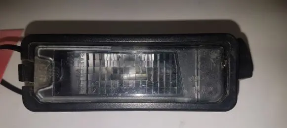 Volkswagen Amarok Number plate light 1K8943021