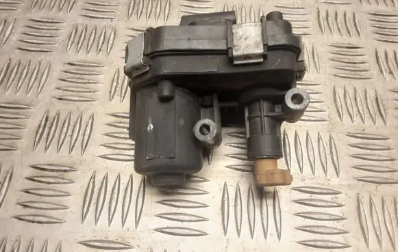 Opel Insignia A Electric throttle body valve TMS2F