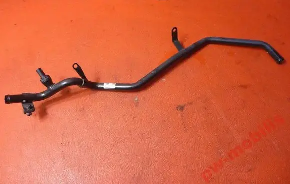 Audi Q5 SQ5 Engine coolant pipe/hose 03L121157C