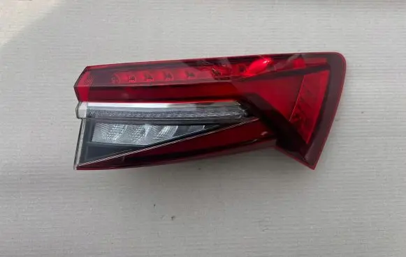 Skoda Kodiaq Rear/tail lights 565945208B