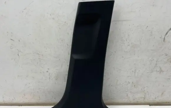 KIA Sportage (B) pillar trim (bottom) 85846R2000