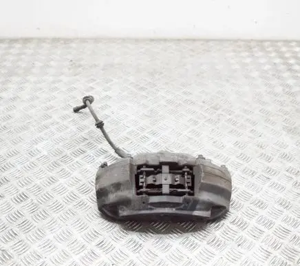 Mercedes-Benz GLC X253 C253 Front brake caliper