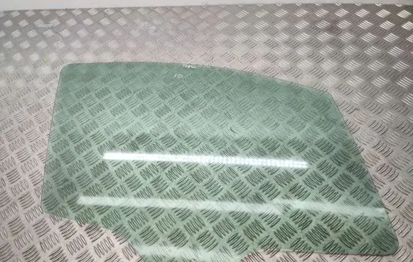 Ford Turneo Courier Front door window glass four-door