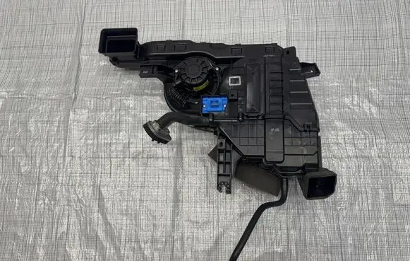 KIA Sorento IV Interior heater climate box assembly 97945-B8000