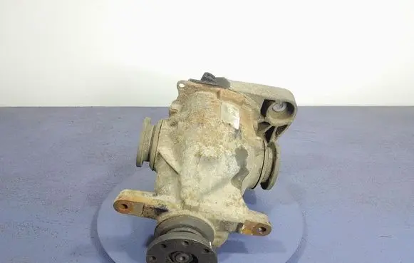 BMW 1 E81 E87 Rear differential 7542091