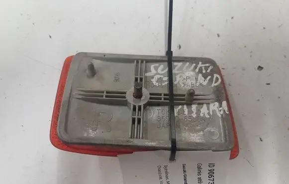 Suzuki Grand Vitara I Rear tail light reflector 3595065J0R