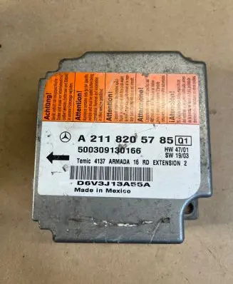 Mercedes-Benz E W211 Airbag control unit/module A2118205785 D6V3J13A55A 500309130166