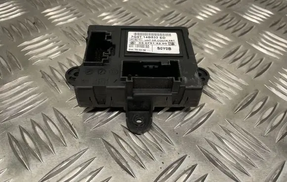 Jaguar XF X250 Door control unit/module 7G9T14B533ED