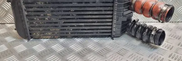 Peugeot 207 CC Intercooler radiator 9651184880 9801280580 9680385580