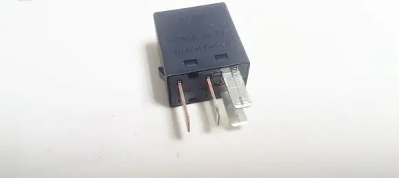Mitsubishi Space Star Other relay mb953382 a1001-x7