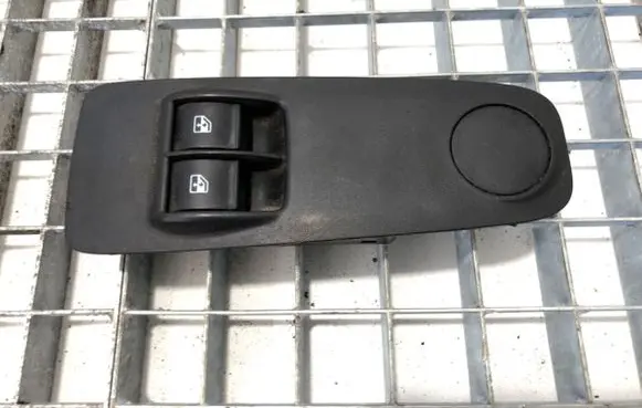 Peugeot Boxer Electric window control switch 07355329080
