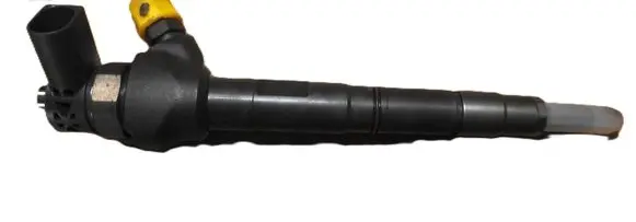 Skoda Octavia Mk3 (5E) Fuel injector 0445110477
