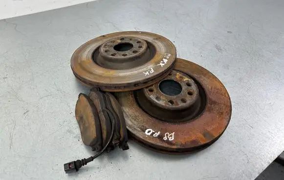 Volkswagen PASSAT B8 Front brake disc