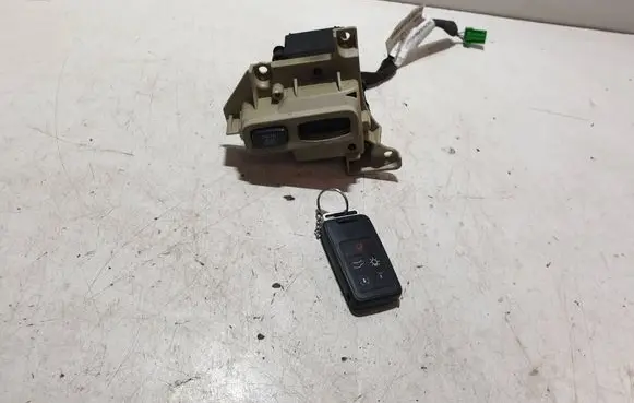 Volvo XC70 Ignition key card reader CCAD07LP0520T