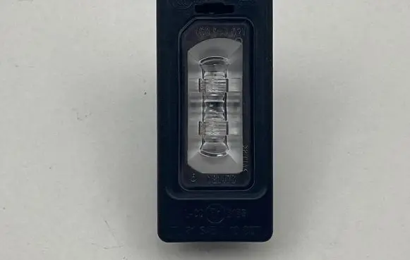 Audi Q7 4M Number plate light 4G0943021 A046041