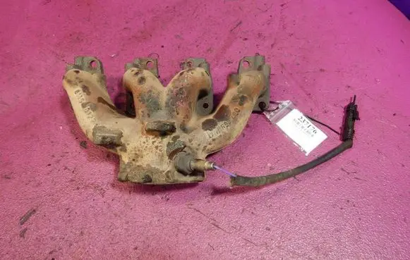 Opel Astra F Exhaust manifold