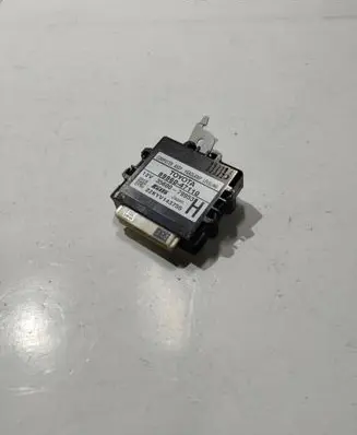 Toyota Prius (XW30) Light module LCM 8996047110 2ZKYV143755 3560079953