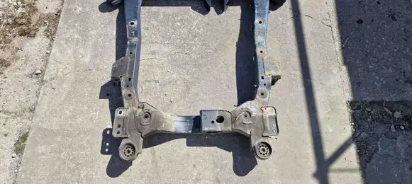 Opel Zafira C Front subframe 367973422 13327070