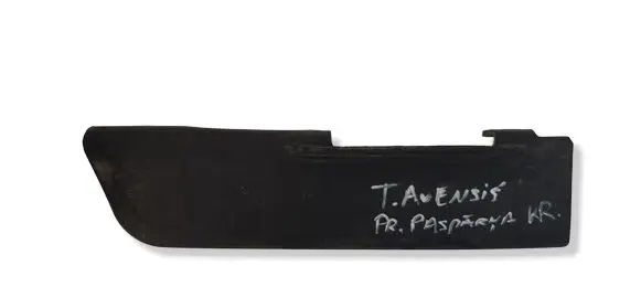 Toyota Avensis T270 Front mudguard 5385205020