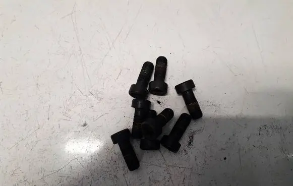 Hyundai i30 Nuts/bolts 