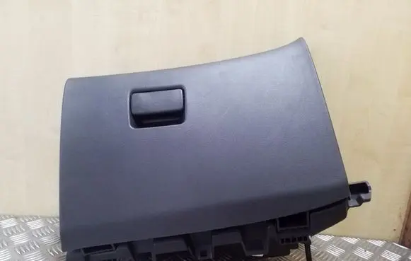 Glove box set