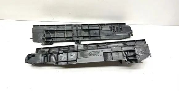 BMW 3 E90 E91 Radiator mount bracket 7524914 17107524914 7524912